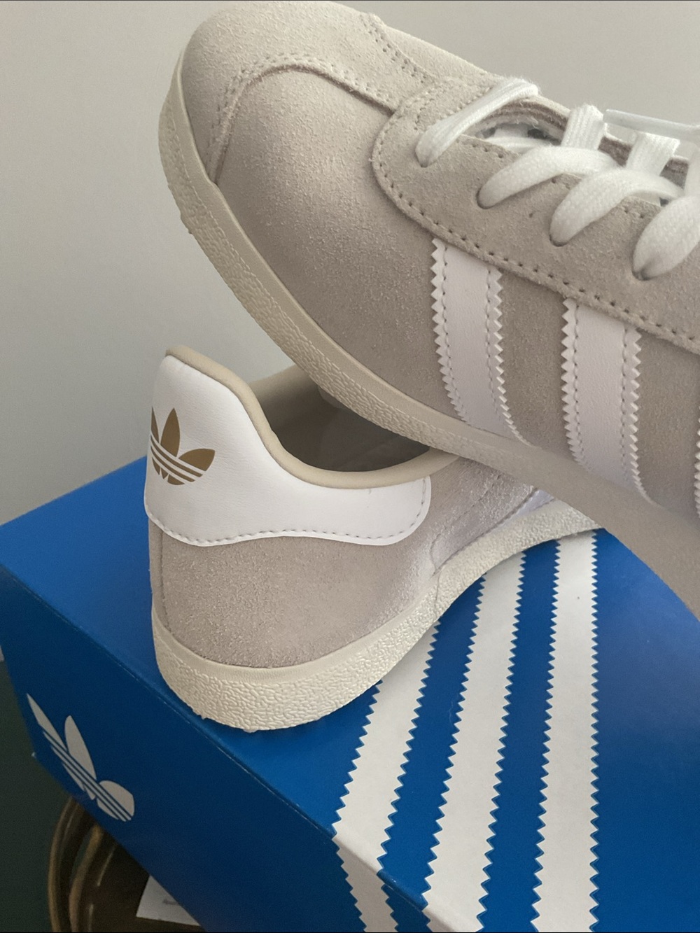 Adidas women’s Gazelle Golf New - Picture 4 of 4